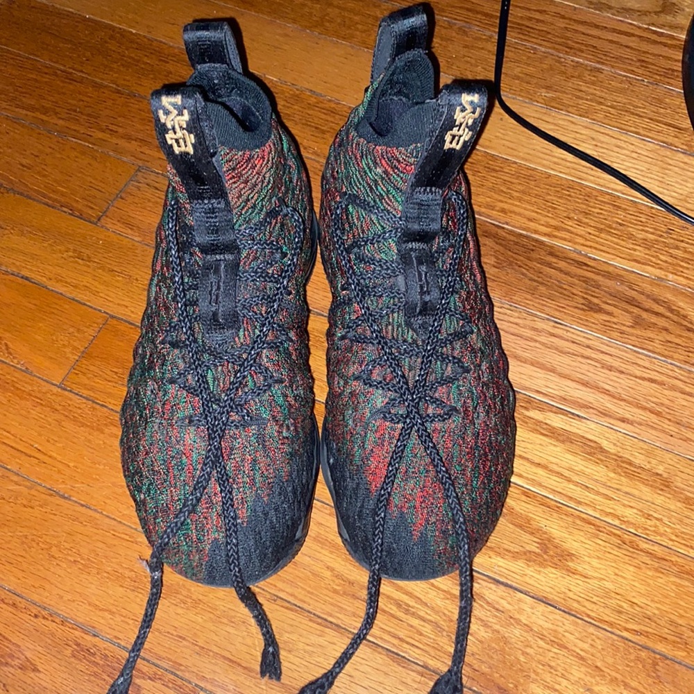 Lebron 15 (red and green , 2016 edition)